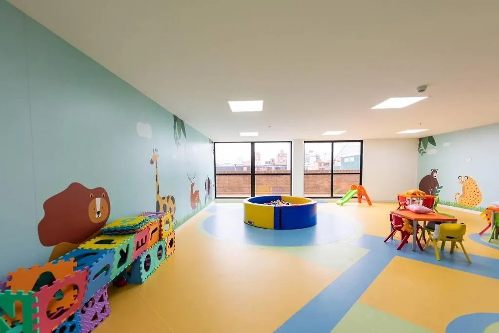 Lindo Apartamento Cerca A La Zona T Bogota